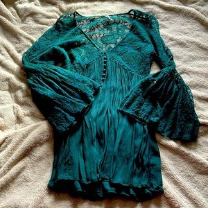 Gorgeous fairy lace bell sleeve free people tunic dress